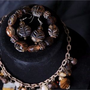 Excellent Used Condition Art Glass, Faceted Beads, and Natural Stone Necklace